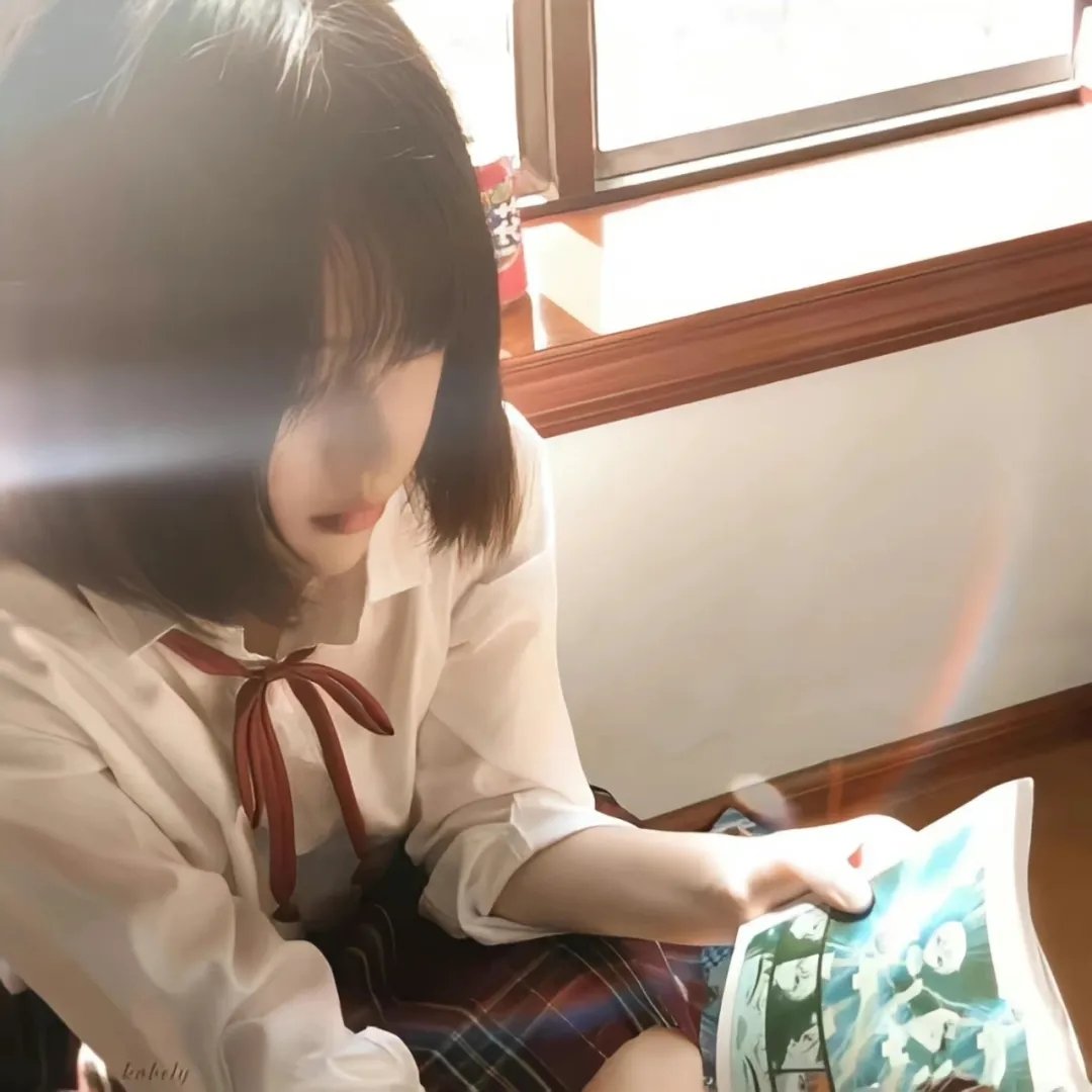 世界真美妙海报