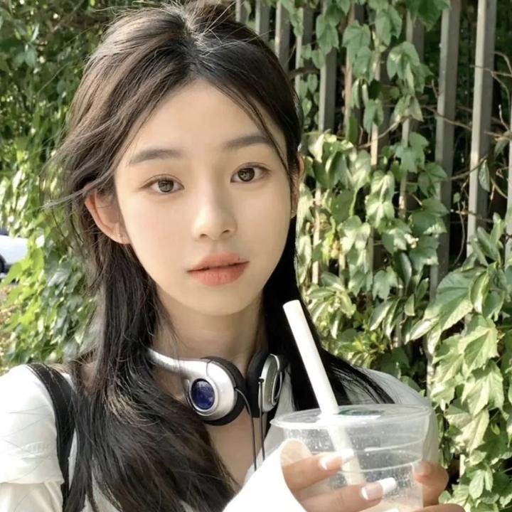 月明千里海报