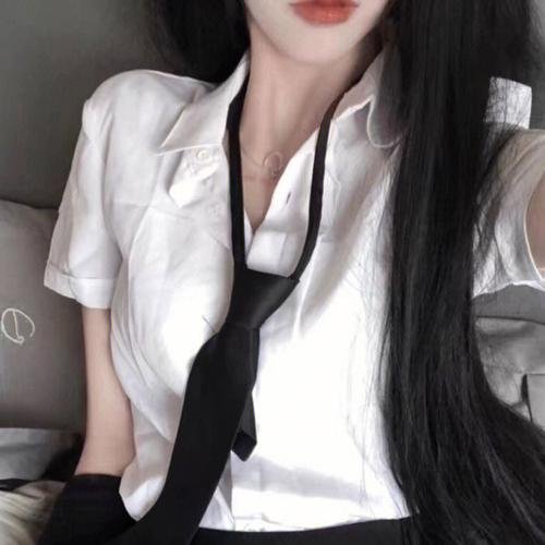 更好的世界海报